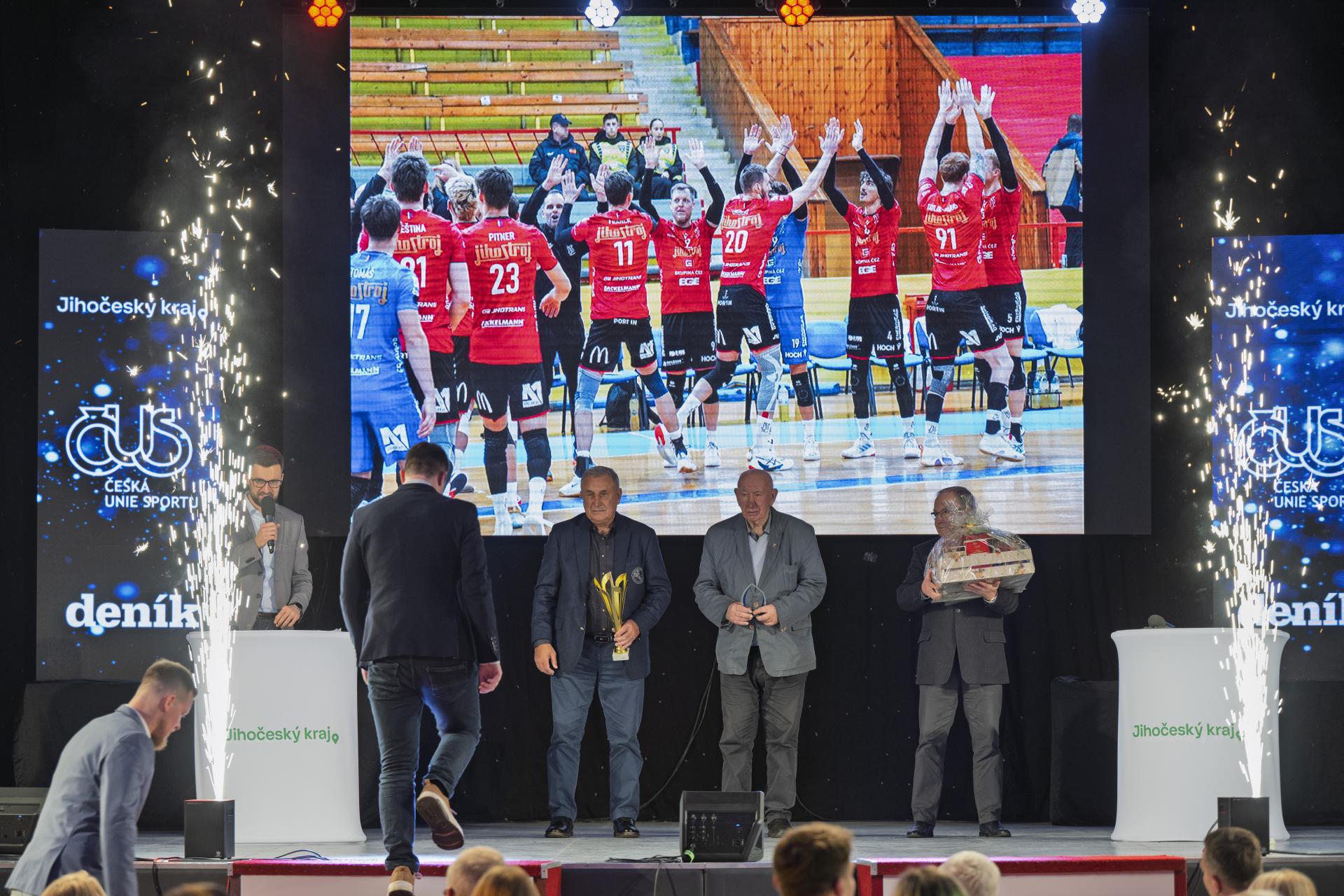 Jihočeským sportovcem roku 2025 se stal atlet Michal Rada | www.kraj ...