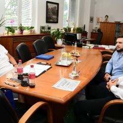 David Popovič u hejtmanky Ivany Stráské
