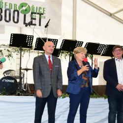 Hejtmanka Ivana Stráská v Předbořicích 1