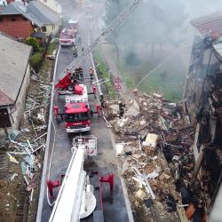 Bytový dům v Lenoře (zdroj www.hzscr.cz)