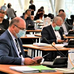 Poslední zasedání Zastupitelstva Jihočeského kraje za uplynulé volební období 2016 až 2020 se konalo ve čtvrtek 24. září z bezpečnostních důvodu kvůli koronavirové pandemii v Pavilonu T1 na českobudějovickém výstavišti. 
