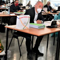 Poslední zasedání Zastupitelstva Jihočeského kraje za uplynulé volební období 2016 až 2020 se konalo ve čtvrtek 24. září z bezpečnostních důvodu kvůli koronavirové pandemii v Pavilonu T1 na českobudějovickém výstavišti. 