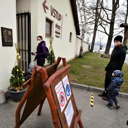 Jihočeská zoologická zahrada v Hluboké nad Vltavou má opět otevřeno.