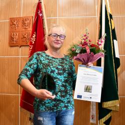 Starostka Borových Lad převzala ocenění v soutěži Vesnice ERDV 2020.