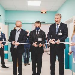 Nemocnice České Budějovice, a.s. v pátek 25. února slavnostně otevřela nové prostory endoskopického centra Gastroenterologického oddělení a hemodialyzačního střediska Interního oddělení.