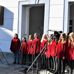 Ve čtvrtek 27. října 2022 se u pamětní desky T. G. Masaryka na náměstí Přemysla Otakara II. v Českých Budějovicích sešli zástupci města i kraje, aby si připomněli den vzniku samostatného československého státu.