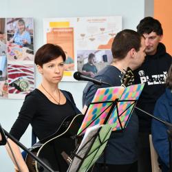 Domov sv. Anežky uspořádal v budově krajského úřadu prodejní výstavu.