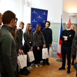 Kraj ocenil medailisty z her X. zimní olympiády dětí a mládeže ČR