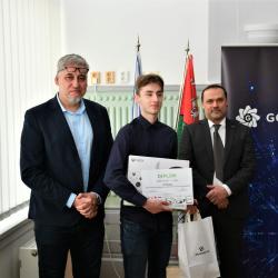 V Jihočeském kraji jsme „O klik napřed“. Náměstek Klíma ocenil vítěze soutěže v kyberbezpečnosti.