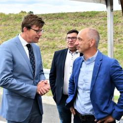 Jižní tangenta byla dnes dokončena a uvedena do provozu.