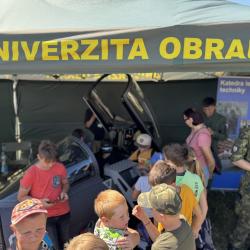 Letiště České Budějovice zaplnily 25. června tisíce návštěvníků. Konala se zde akce Modré nebe nad Českými Budějovicemi. 
