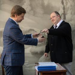 Slavnostní podpis smluv o převodu provozu Musea Fotoateliér Seidel pod Regionální muzeum v Českém Krumlově.