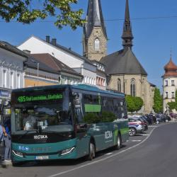 Jihočeši budou moci od letošního léta vyrazit veřejnou dopravou bez přestupů do bavorského Philippsreutu i rakouského Bad Leonfeldenu. 