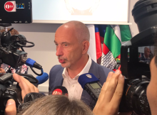 Zastupitelstvo Jihočeského kraje v pondělí 15. srpna na mimořádném zasedání schválilo dotační program pro nízkopříjmové skupiny "My v tom Jihočechy nenecháme".