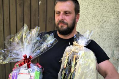Vakcínu s pořadovým číslem 40 000 aplikovali dnes ve strakonickém OČKU panu Aleši Volákovi